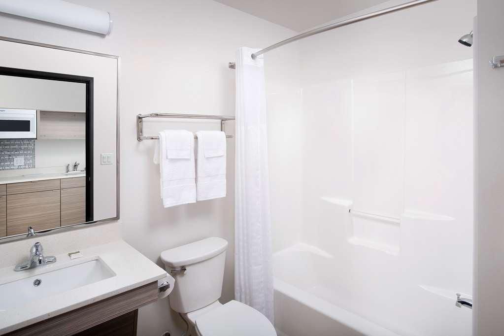 Woodspring Suites Seattle Эверетт Номер фото
